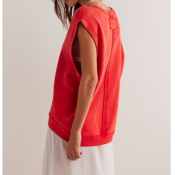 #13 NWT Free People Chase Vest in High Risk Red - Picture 3 of 9